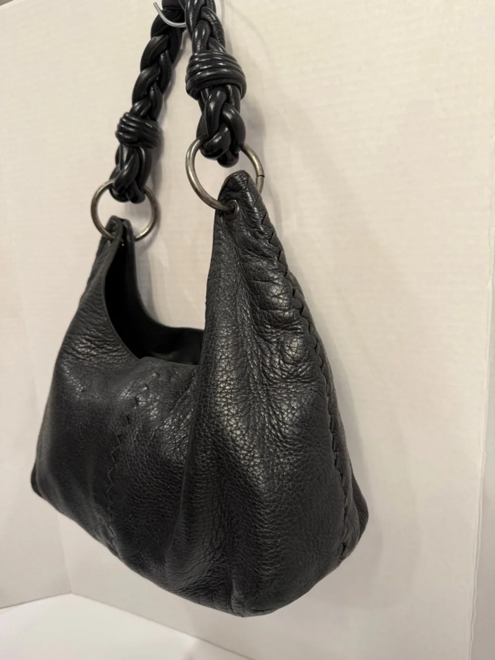 BOTTEGA VENETA Black Leather Hobo Bag with Braided Handle with matching wallet - Picture 3 of 10